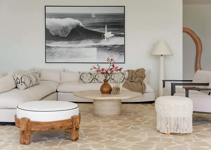 Secluded Luxury Mansion With Sleek, Modern Design, High-end Amenities, And Spectacular Views Potrero (Guanacaste)