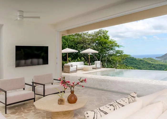 Secluded Luxury Mansion With Sleek, Modern Design, High-end Amenities, And Spectacular Views Villa Potrero (Guanacaste)